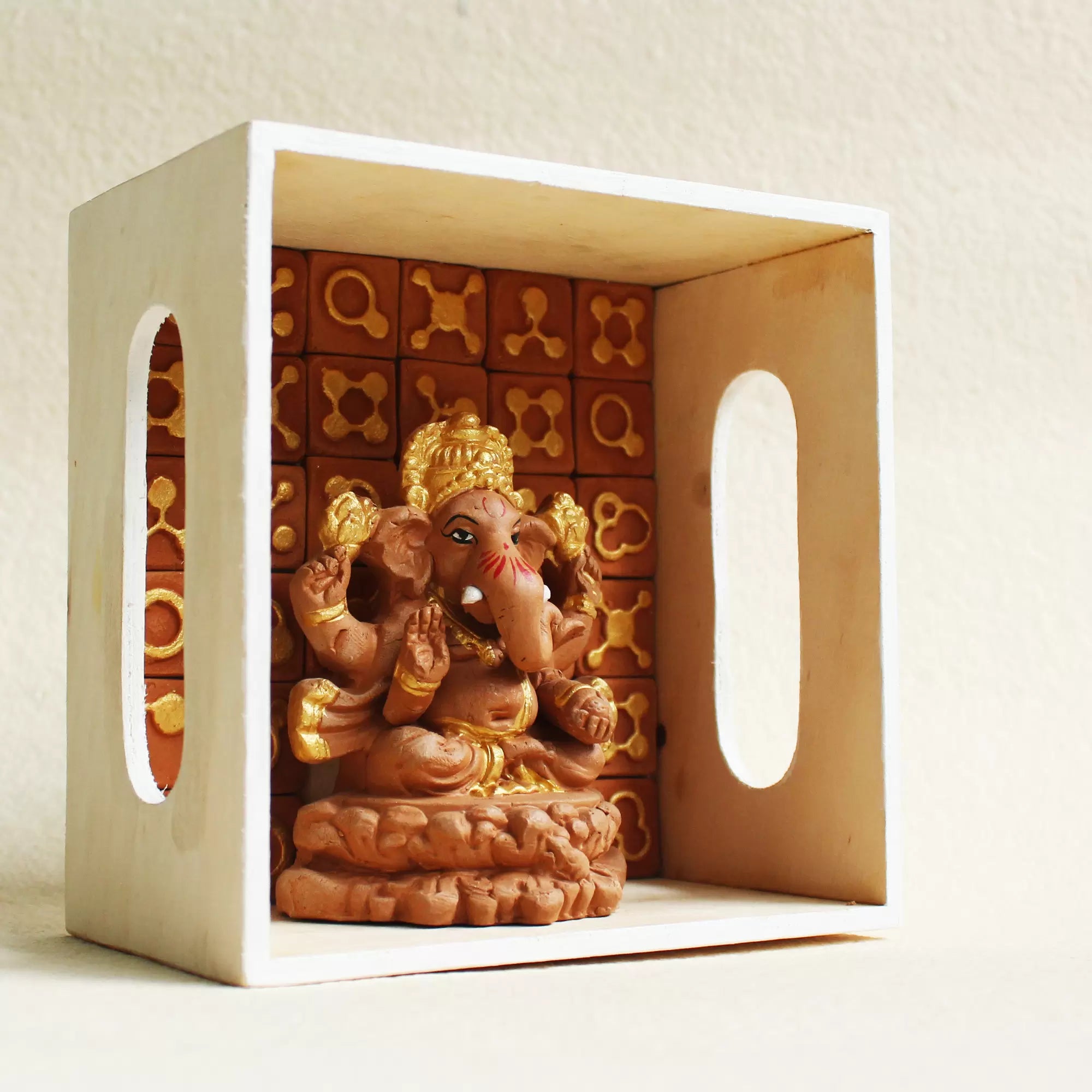 Little (XS) Ganapati Idol – Handcrafted Terracotta Idol with Wooden Frame