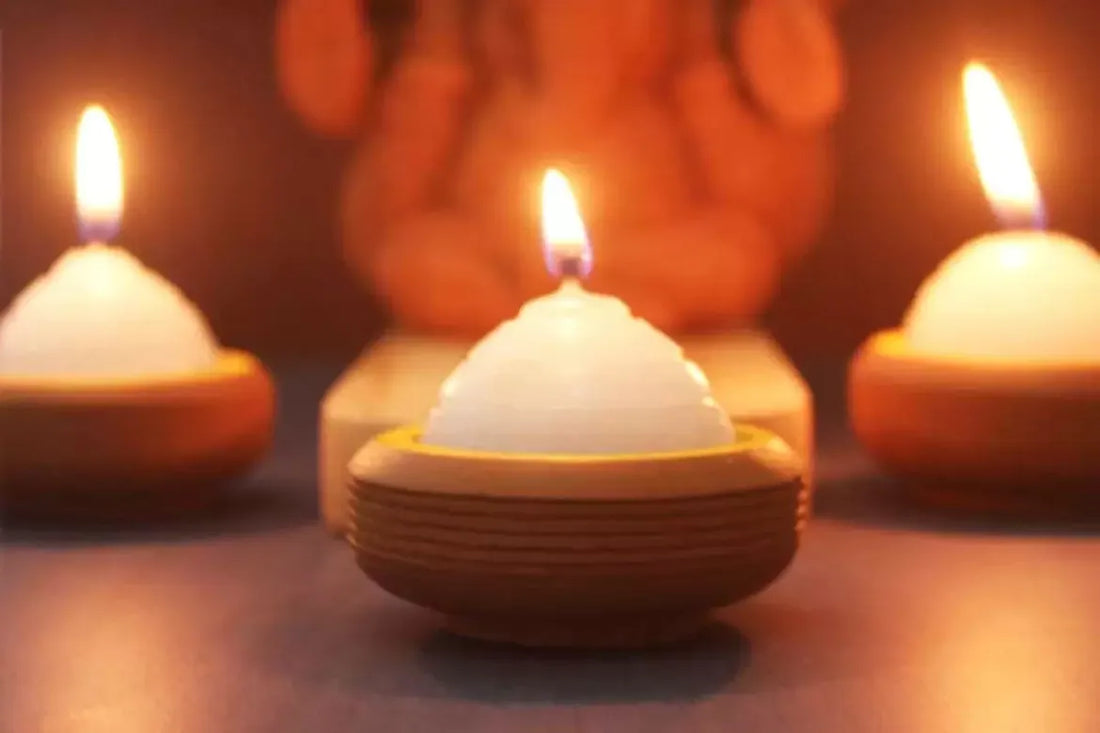 Revive the Soul with Tiny Lights and Smooth Fragrance