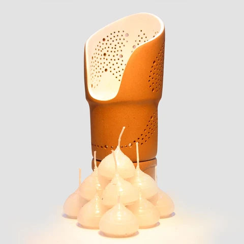 Lily 1 Candle Holder + 2 Tealights Free