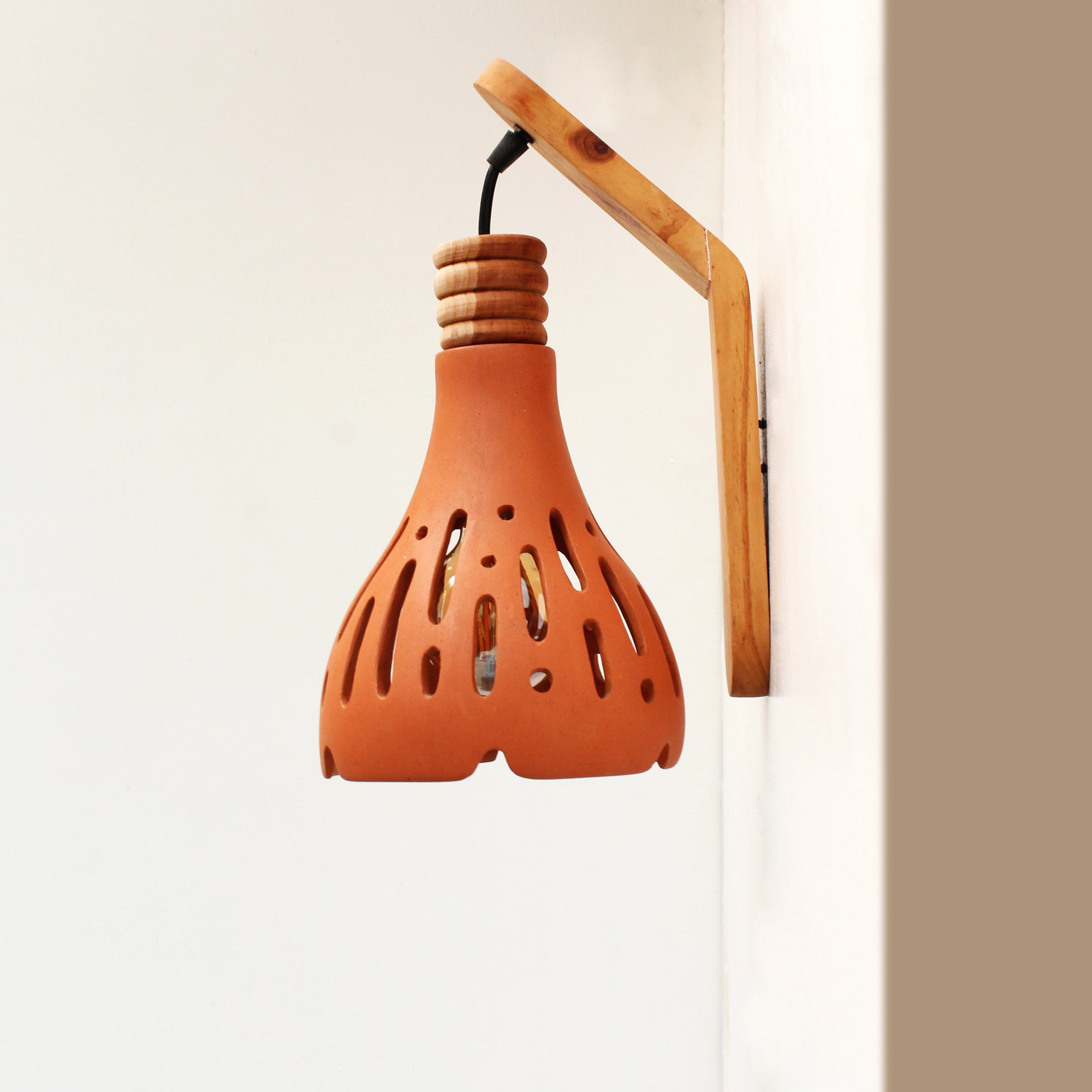 HOLLO XL4 Wall Decor Light