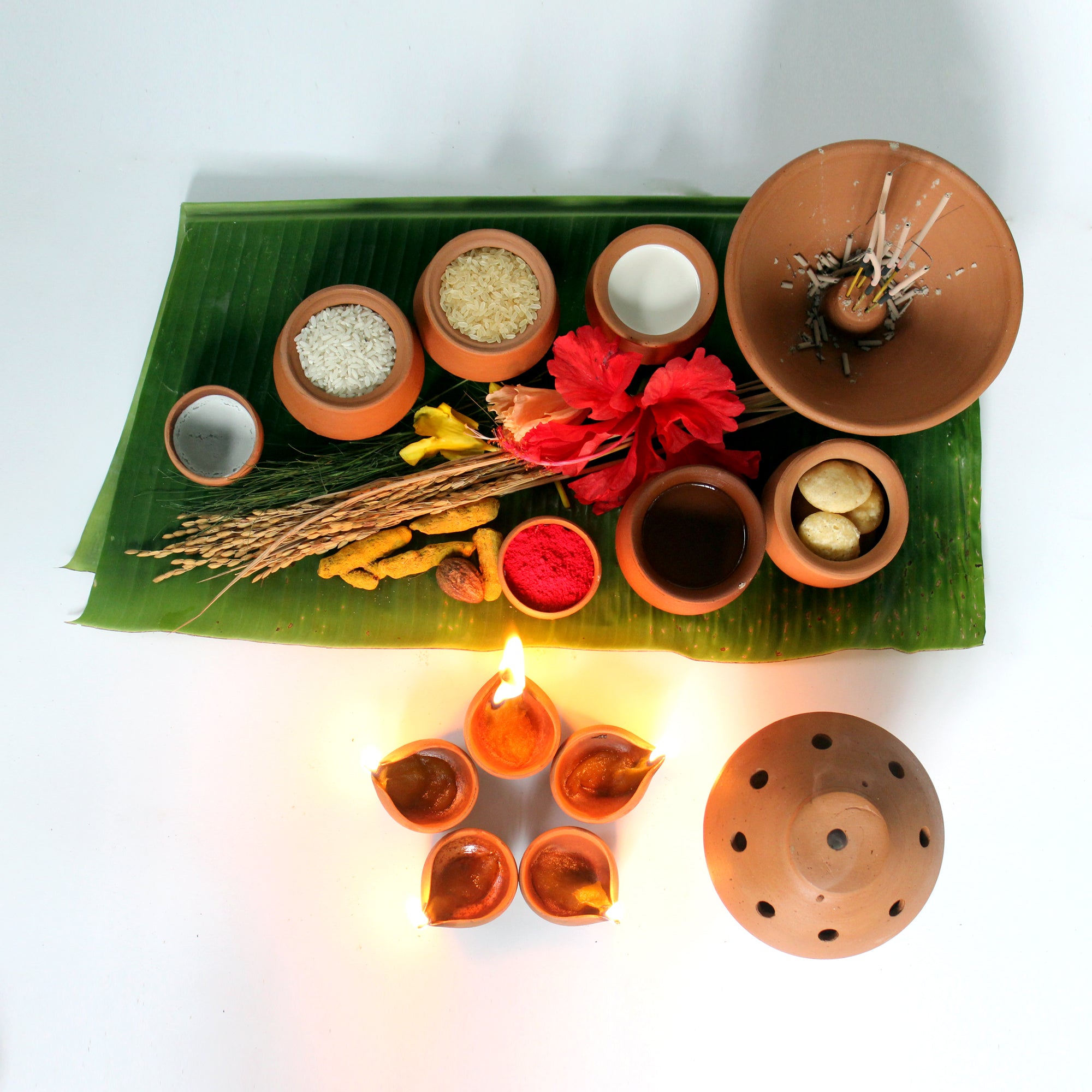 Puja Kit : Assorted Combinations Of Terracotta Products