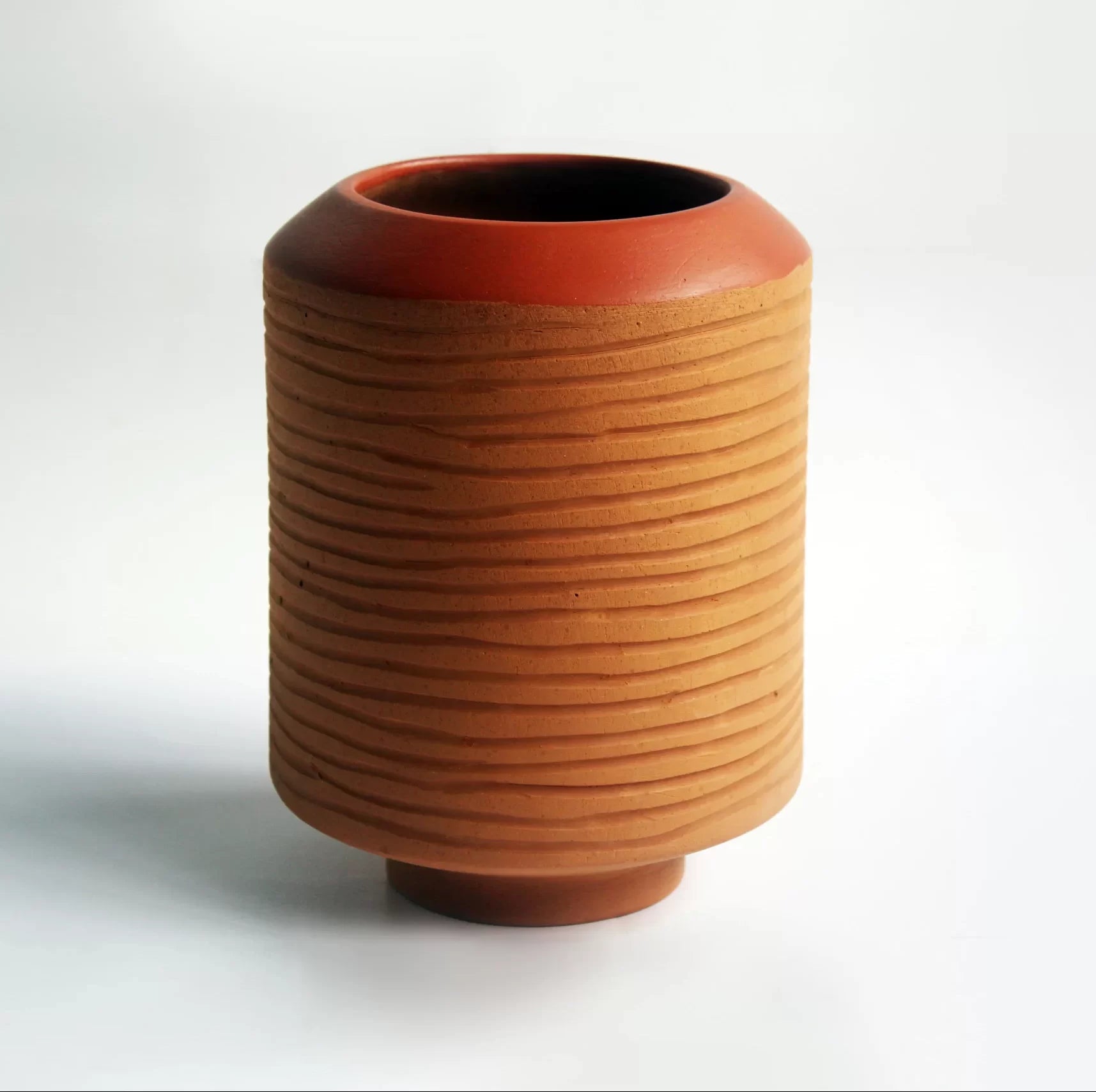 Barrel (XL) Terracotta Planter