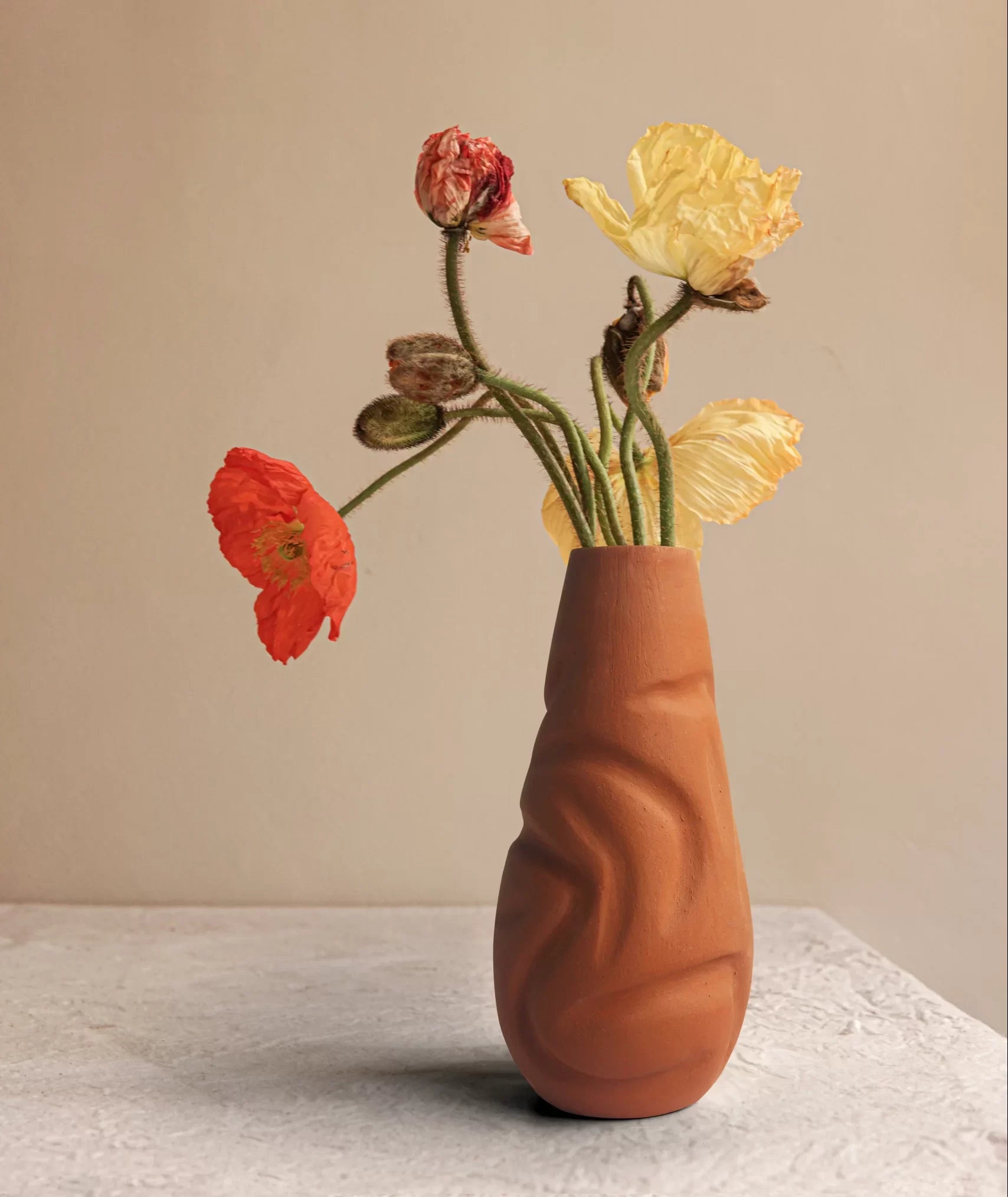 Darling Profiled Flower Vase