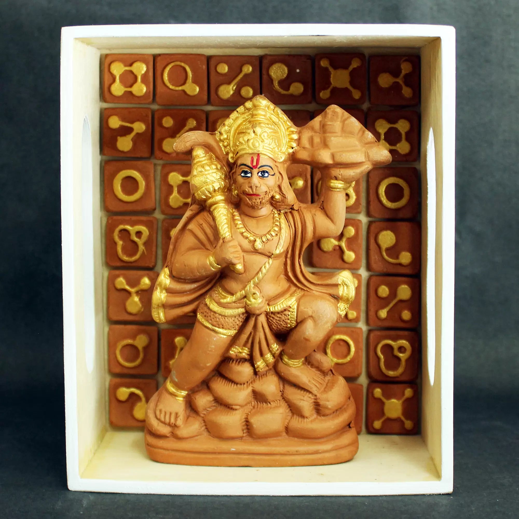 Parvat Hanuman Idol – Terracotta Idol with Wooden Frame