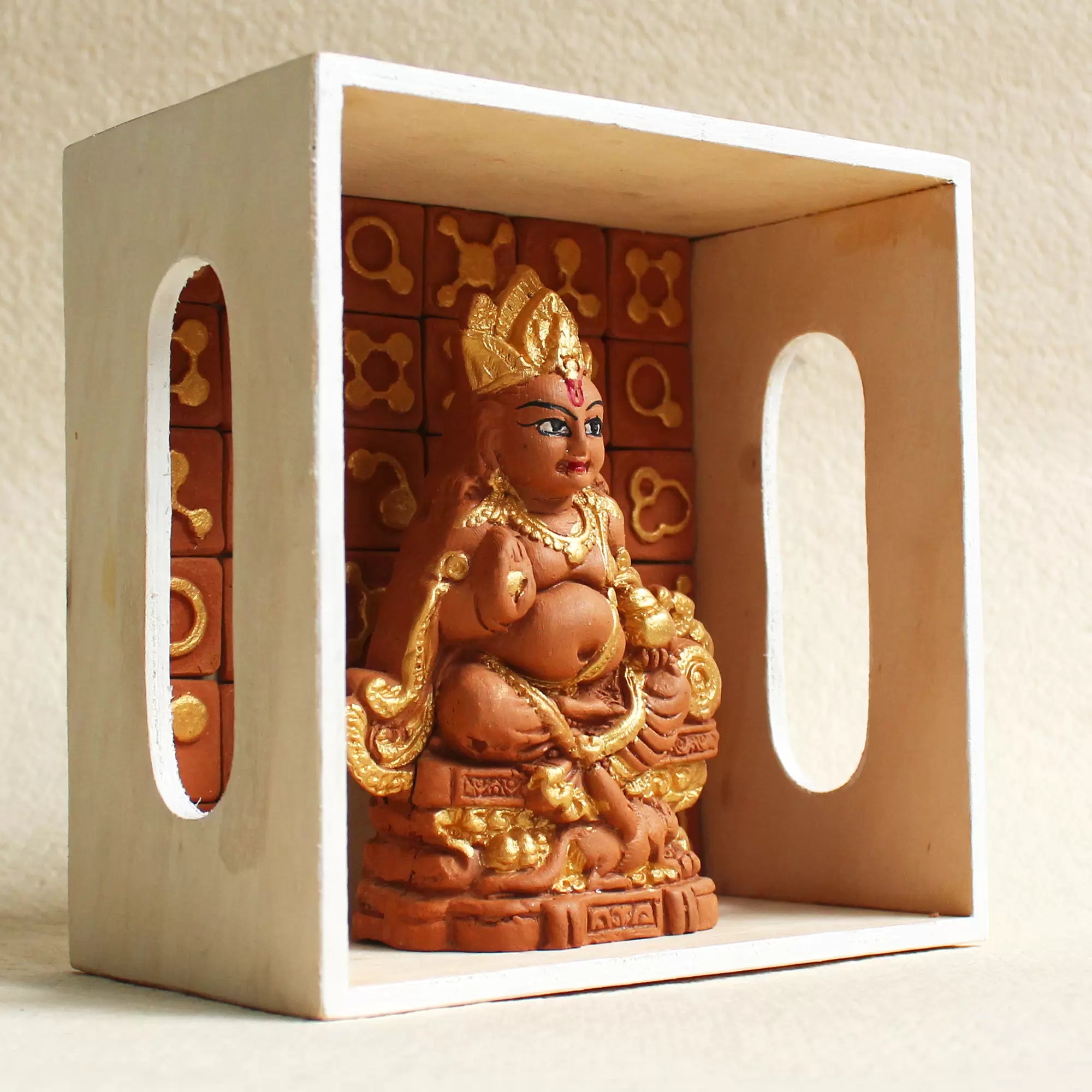 Dhanaraj Kuber Idol – Handcrafted Terracotta Idol with Wooden Frame